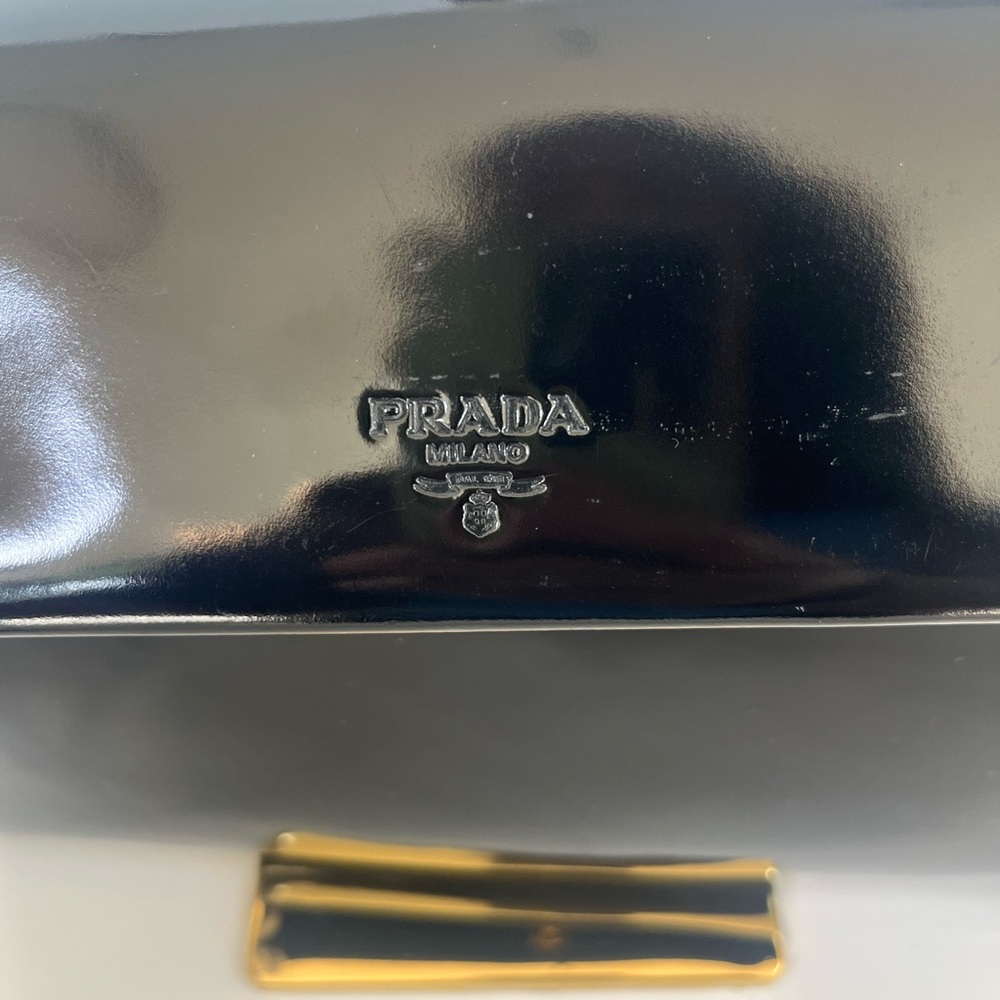 Exquisite Vintage Prada Clutch—Rare - Picture 8 of 15